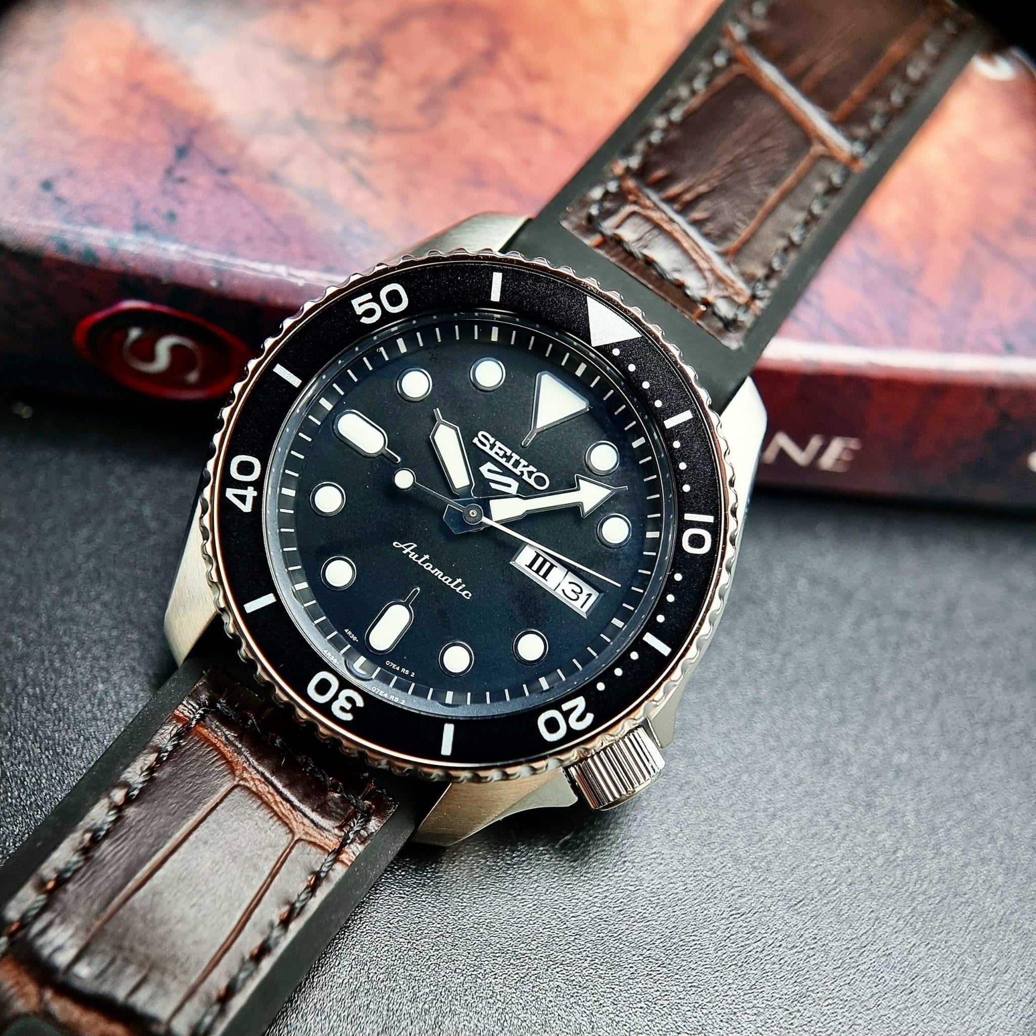 Seiko 5 Sports SKX Automatic Black Dial Black Leather Strap Watch for Men - SRPD55K2 wholesalehk.shop
