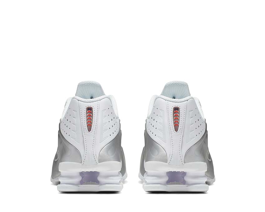 Nike Shox R4 W